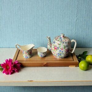 Royal Winton Old Cottage Chintz Floral 3 piece set